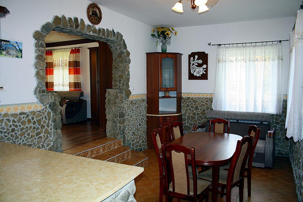 Dom Aga Bieszczady 10 Osobowy Villa Bukowiec  Luaran gambar